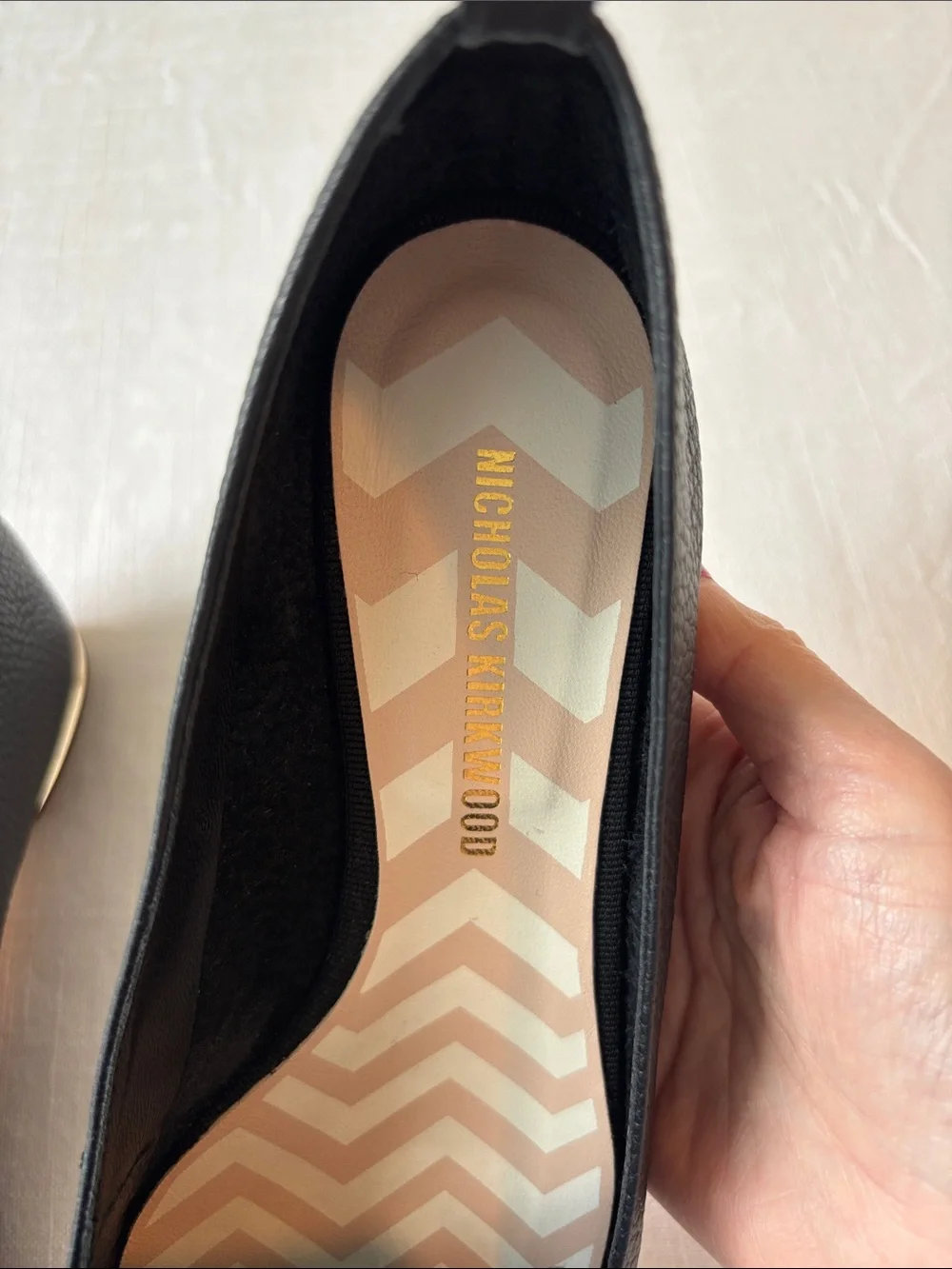 Nicholas Kirkwood Black Pointed Toe Leather Beya Flats